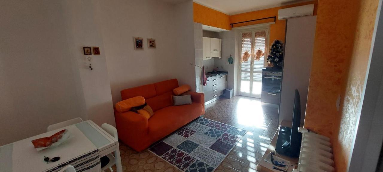 Casa Dei Nonni - Comodo Metro E Stadio Juve Apartment